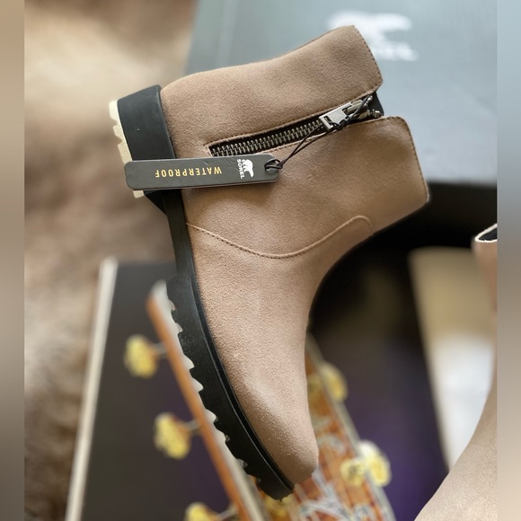 Sorel Emelie II Zip Bootie - Picture 10 of 11